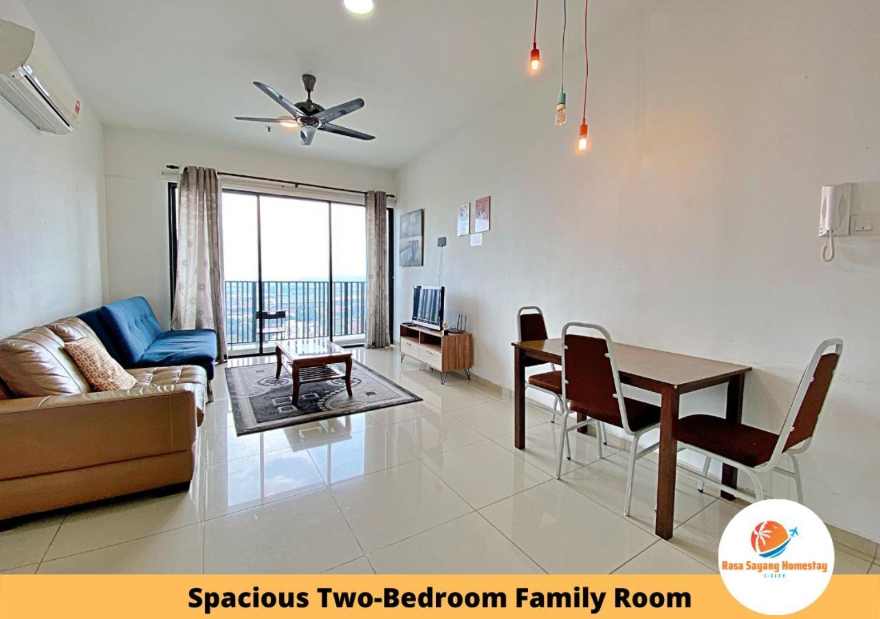 Rasa Sayang Homestay @ I-Soho, I-City Shah Alam Room photo